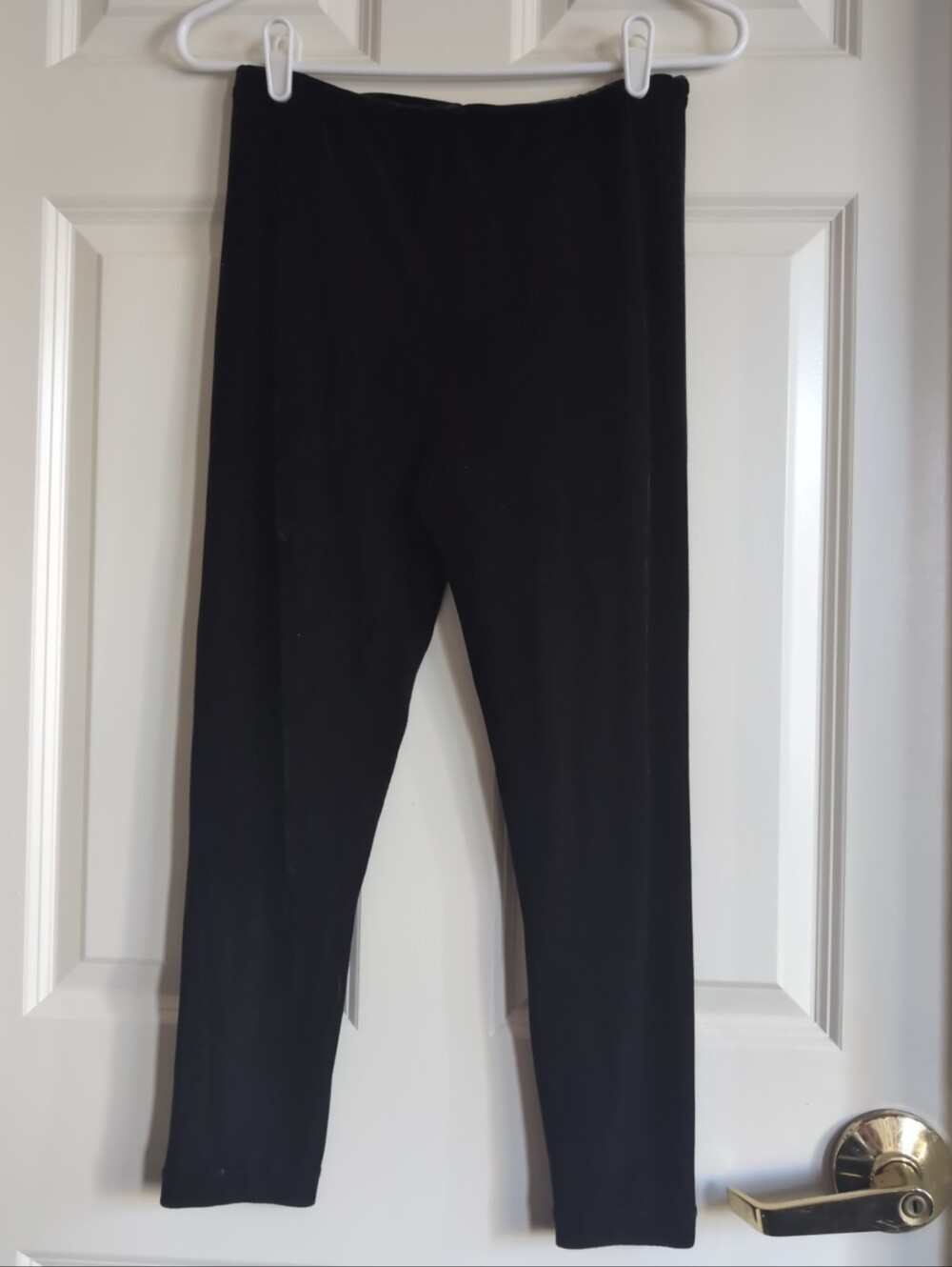 Vintage black velvet Capri leggings